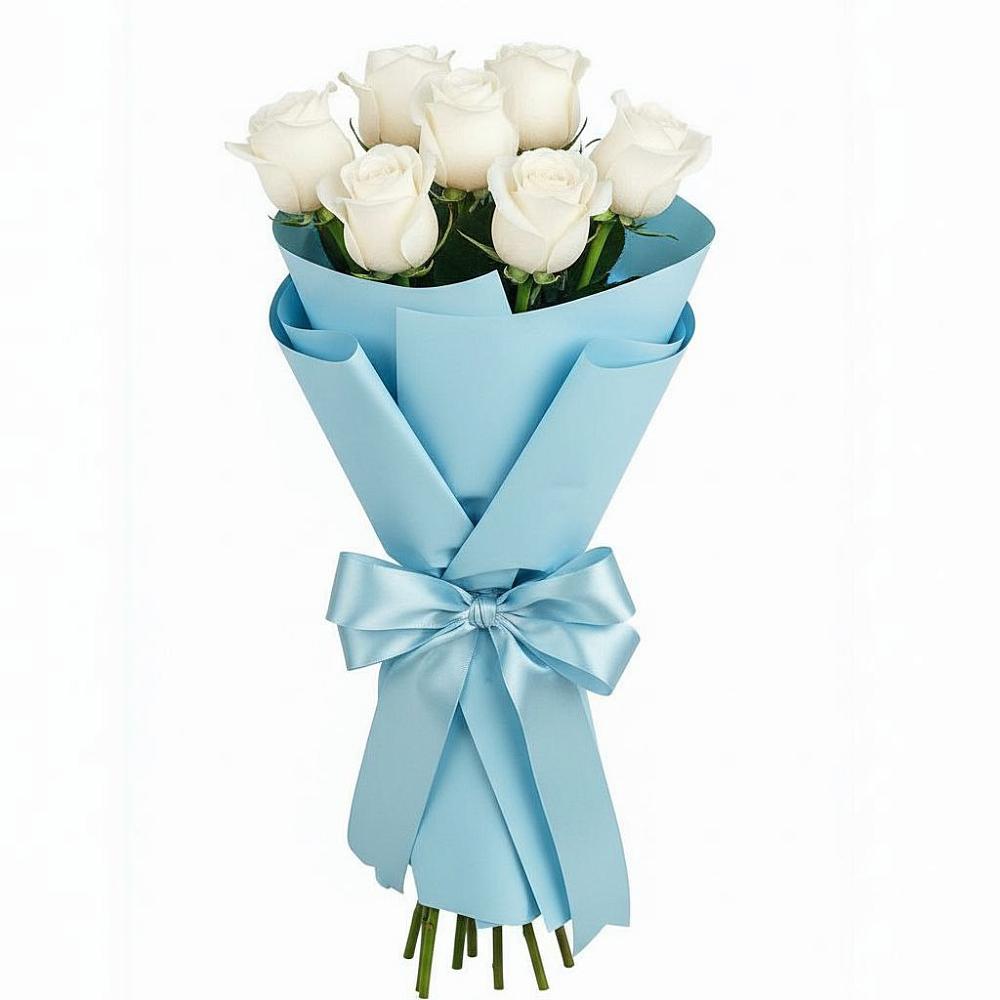 Букет 7 белых роз Проуд в Лазаревское