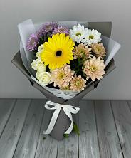 Букет цветов из:  Розы, Герберы и Хризантемы в Лазаревское