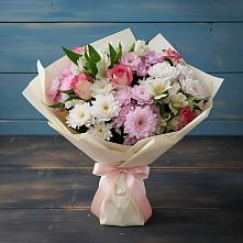 Букет цветов из:  Хризантемы, Альстромерии и Розы в Лазаревское