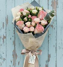 Букет цветов из:  Розы в Лазаревское