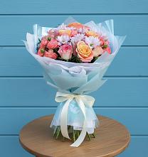 Букет цветов из:  Хризантемы и Розы #REPLACE_PRED# Лазаревское